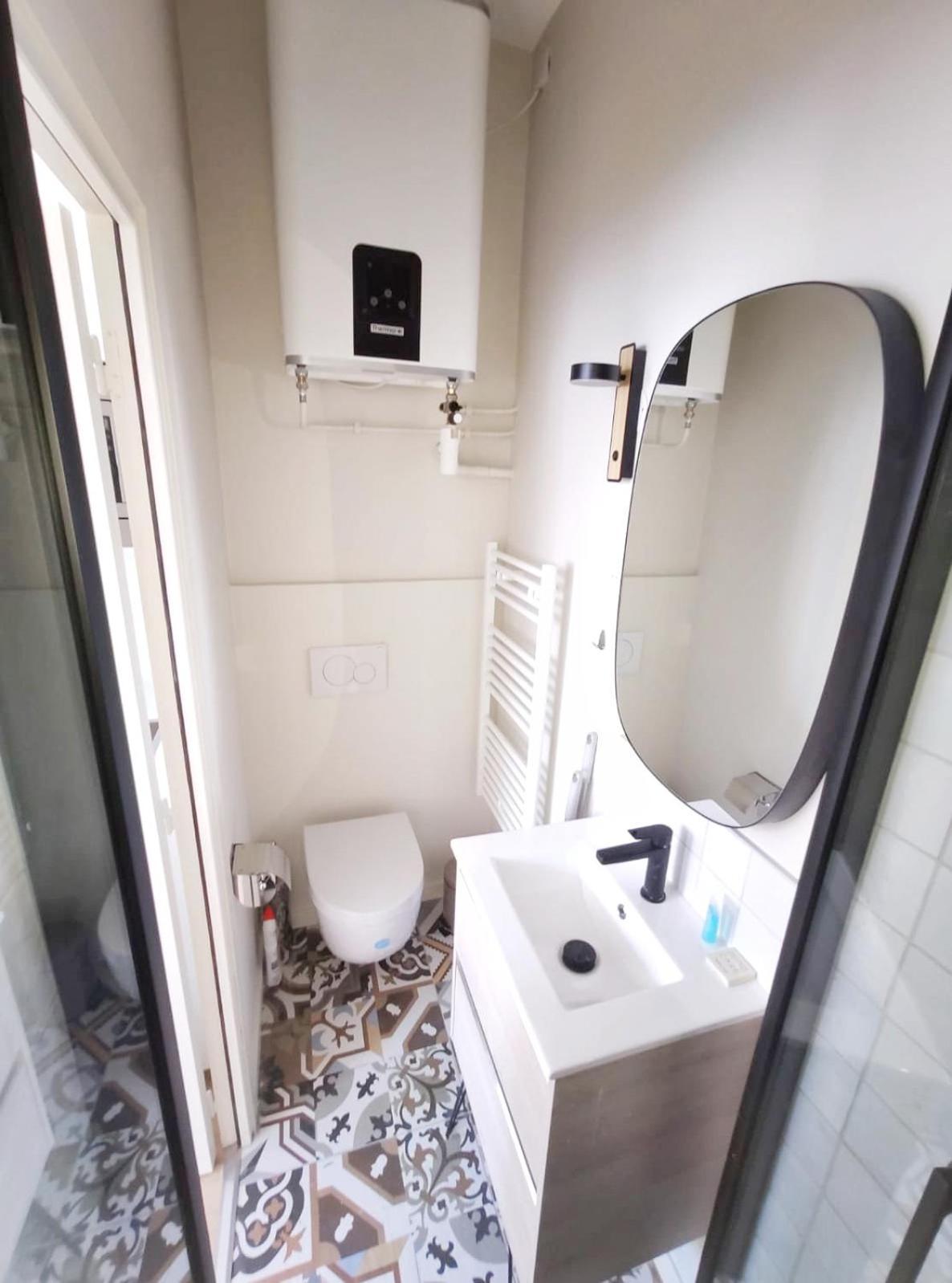 Le Petit Robert - Centre - Calme Apartamento